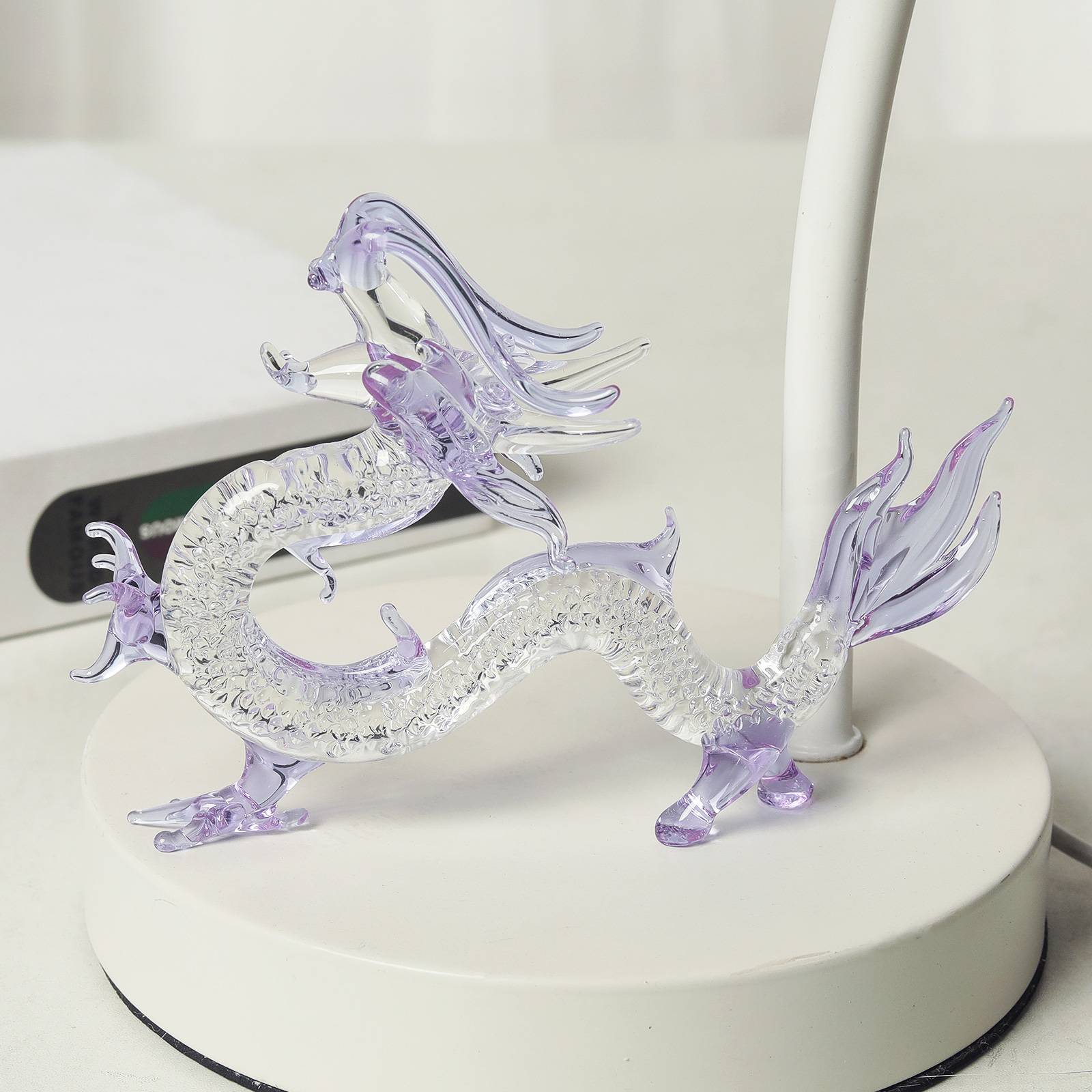Purple Crystal Dragon Figurine - Book Weight Glass recension och pris
